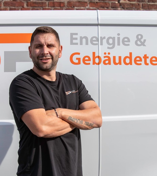 Sarantis Potsiolis, Inhaber und Elektromeister, SP Energie und Gebäudetechnik Düsseldorf